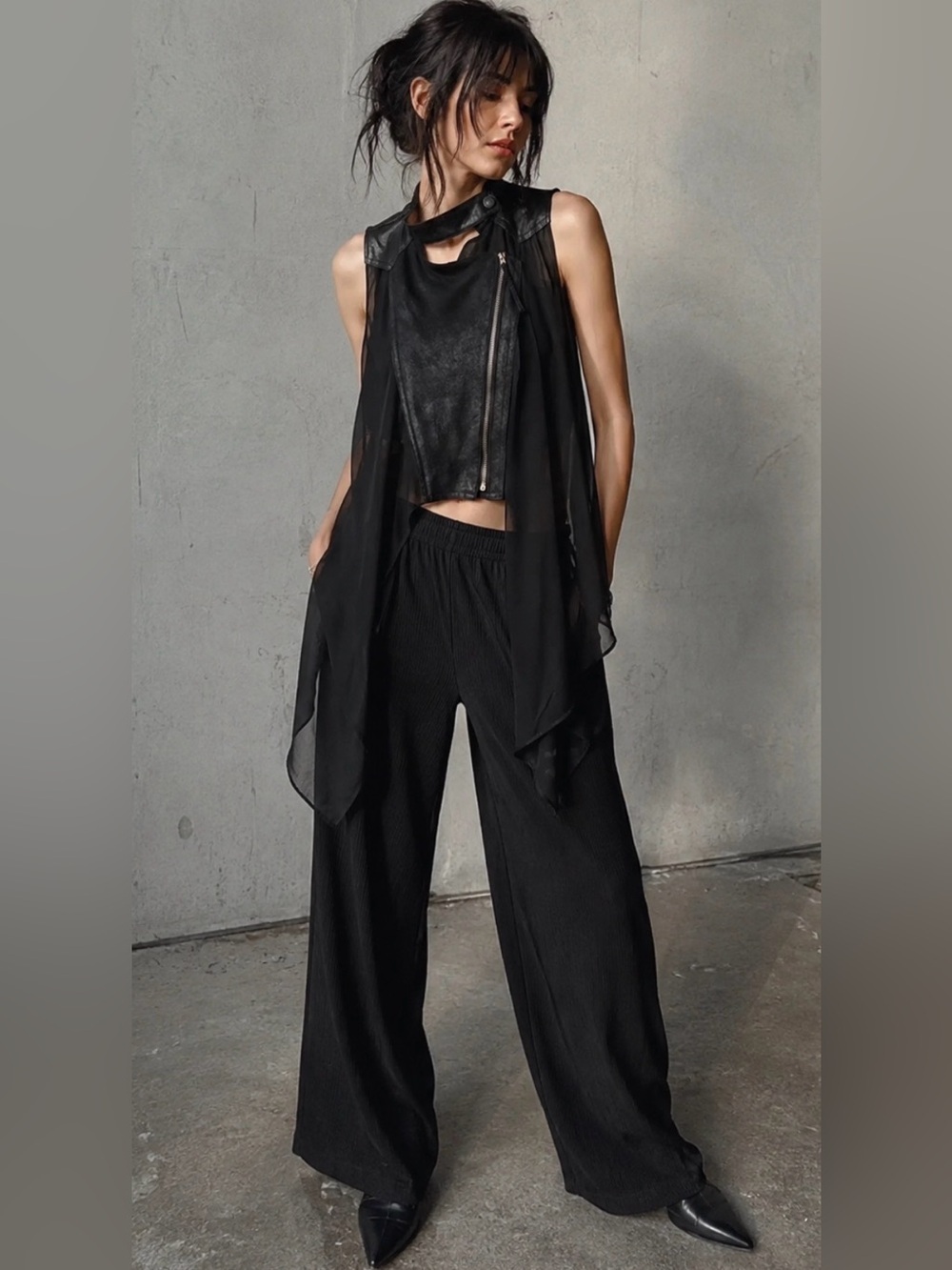 Chocolate Black Faux Leather Grunge Vest Top Sz M Dark Romantic Goth Whimsigoth